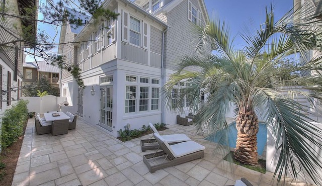 Serendipity Cottage & CH - LUXURY HOME! PRIVATE POOL & COURTYARD! 2 MASTERS + 5342 SQ FT!