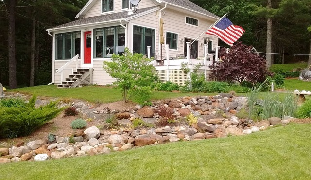 Serendipity Cottage on Lermond Pond
