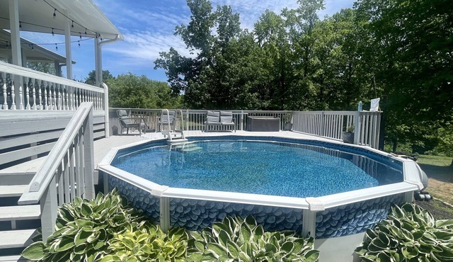 Serendipity Farm has country charm, Just North of Nash, Sleeps 10 w/pool.