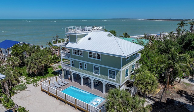 Serendipity is BACK - Complete remodel April 2024 - Pool; 2 Golf Carts