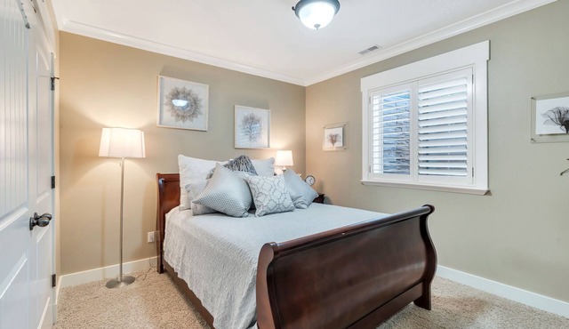 Serene 1-bedroom apartment New and Private in Pleasant Grove