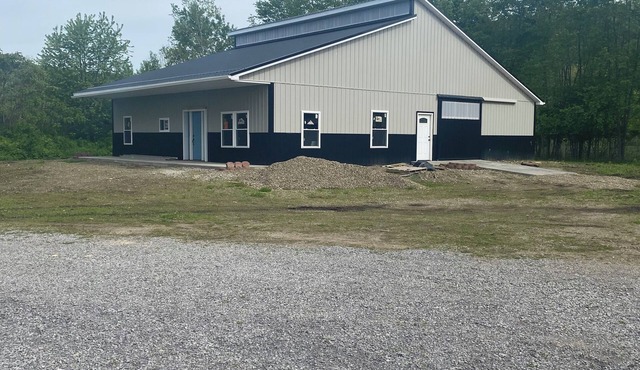 Serene 2-bedroom “Barndominium” apartment in Allegany perfect for your getaway