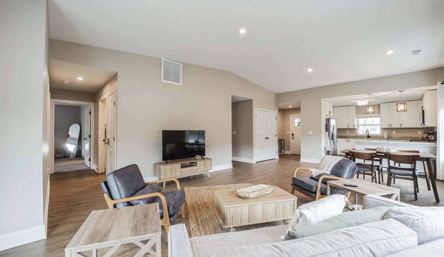 Serene 2-Bedroom Condo in Traverse City