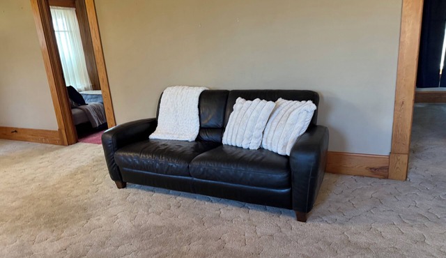 Serene 2-bedroom house with bunkroom in charming Cawker City, Fully furnished.