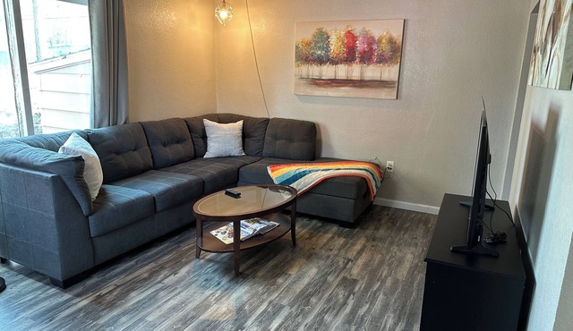 Serene 2-BR Finch Arboretum Home Near Downtown Attractions + AC & Free Parking