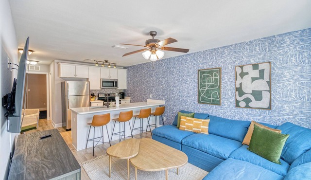 Serene - 20 Min to FSU - 4BED 3BA