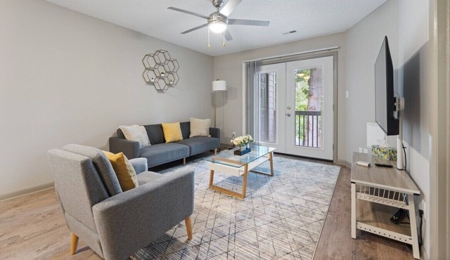 Serene 2BD 2BA | 5 min UNC | On-Site Gym