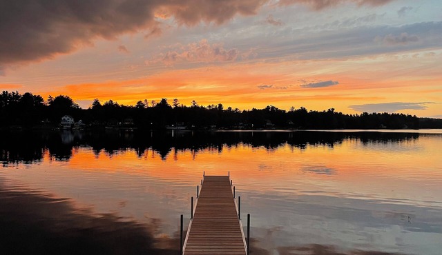 Serene 3-bedroom house in Newton perfect for relaxing getaways