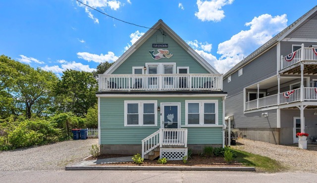 Serene 3-bedroom house with AC in charming Onset Massachusetts