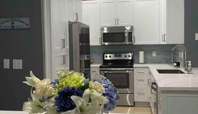 Serene 4-Bedroom Retreat in Gated Community with Resort-Style Amenities