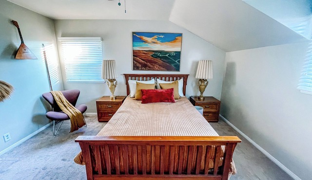 Serene 4-bedroom house with WiFi in Inglewood