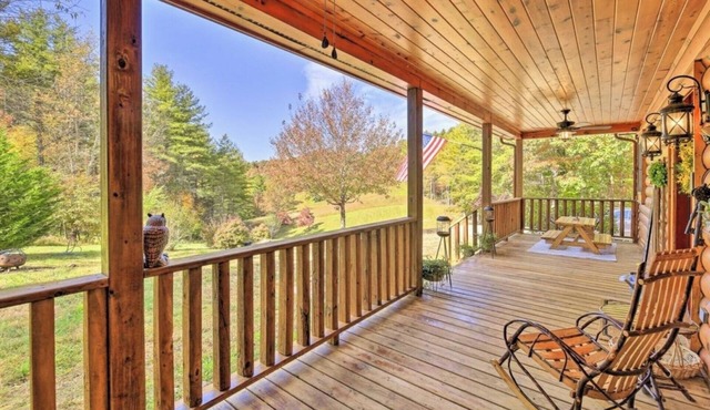 Serene 4BR Mouth of Wilson Countryside Retreat