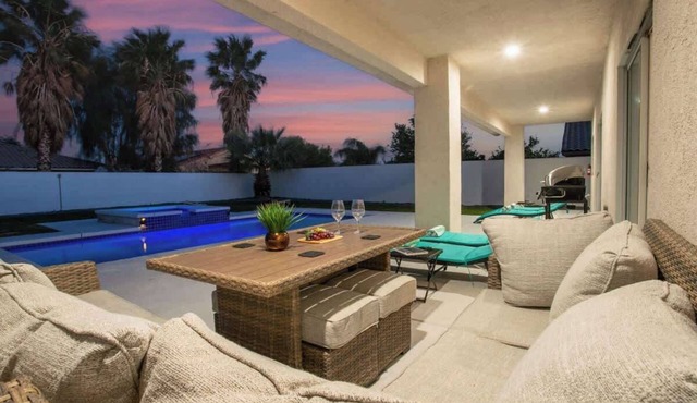 *Serene* 4BR w/Pool, Spa, Pool Table & Game Room!