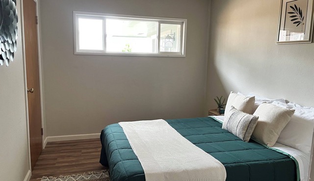 Serene 5-bedroom house in Bodega Bay perfect for family getaways