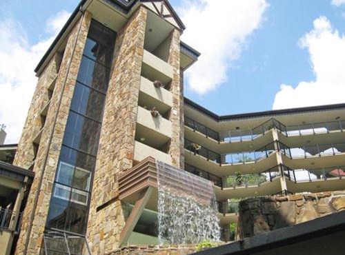 Serene and Scenic Resort Condominiums in Gatlinburg