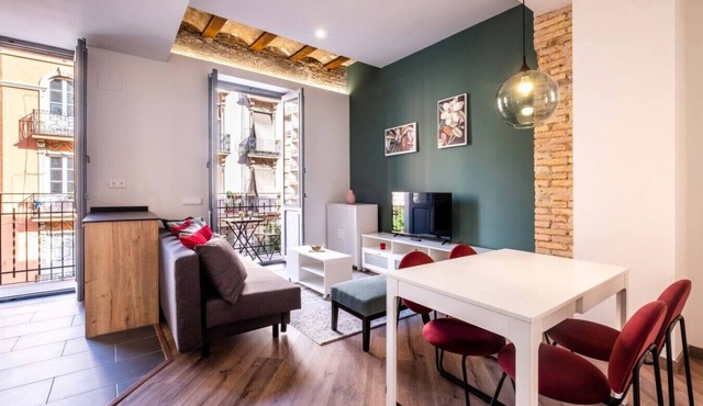 Serene Apartment with a Relaxing Atmosphere