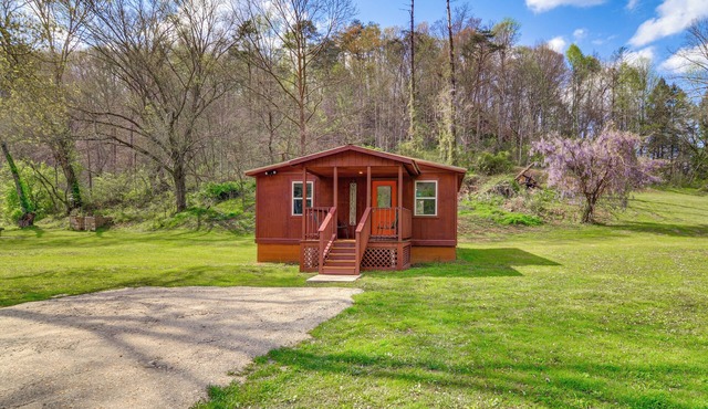 Serene Beattyville Cabin: 24 Mi to Red River Gorge