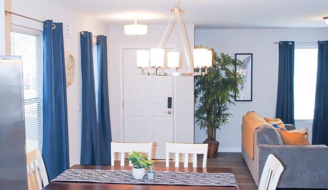 Serene Beautiful Townhouse ~ 5min from PNC Arena