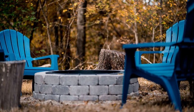 🌲 Serene Branson Hilltop Home: 4BR, 3BA Haven Near Branson's Best! 🌲