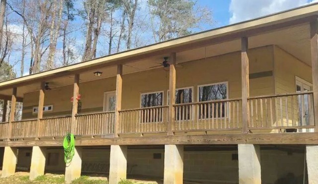 Serene Cottage & Wooded Retreat w Huge Porch!