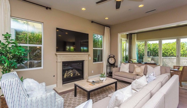 Serene Cummings Retreat｜Private Backyard w/BBQ｜Community Pool｜Family Trip #6747