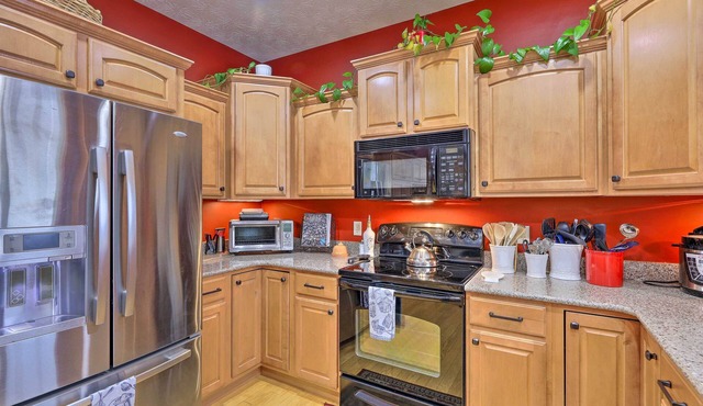 Serene Dayton Vacation Rental w/Large Yard!