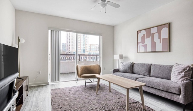 Serene Downtown Bellevue 2BR w/W/D & Storage, near Shops, by Blueground