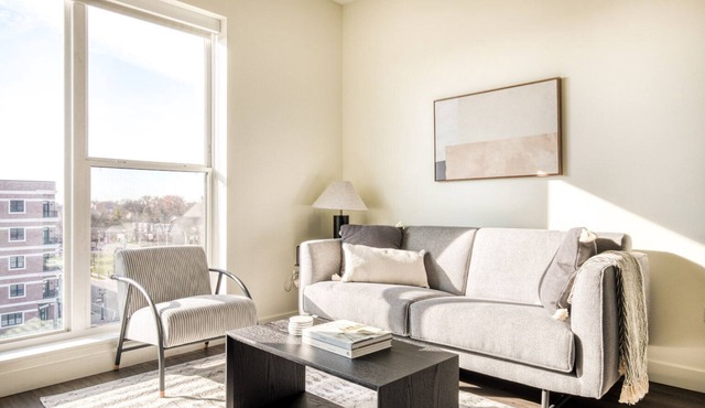 Serene Elmhurst 1BR w/Lounge, Pool & Gym nr Metra, by Blueground