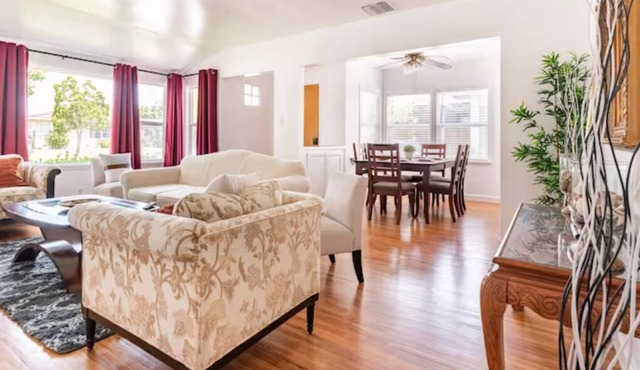 ~ Serene Family Home in OC ~ Excellent Location ~