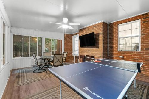 Serene Family Home - Quiet Area Close to GSU