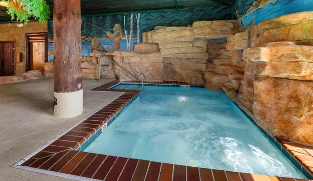 Serene Galena Stay: Rustic Inn with Modern Amenities | 3 Units