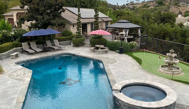 Serene Guest House on Avocado Grove and Vineyard