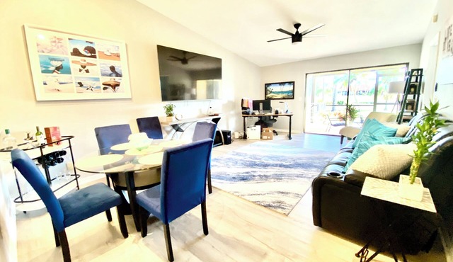 Serene Haven of Peace villa in Naples close to Downtown Fifth Avenue- 2 bedrooms