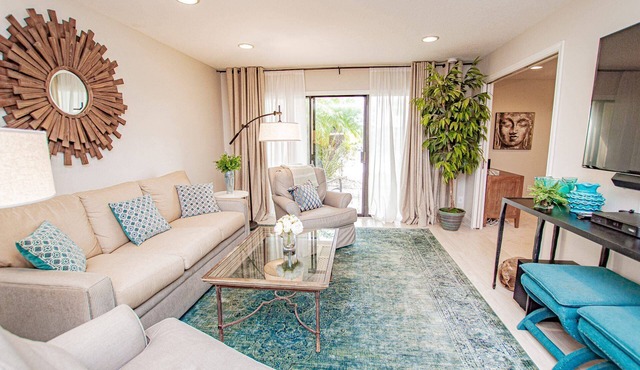 Serene Hideaway – Ground-Floor Corner Condo w/King Suite, Smart TVs & Private Patio!