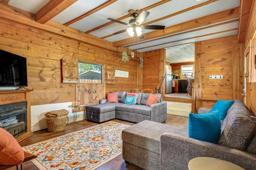 Serene Hilltop Hideaway 7 Mi to Weatherford!