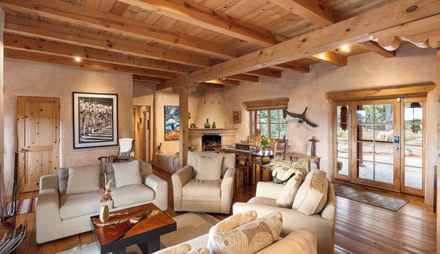 Serene Historic Santa Fe: Sunset Views
