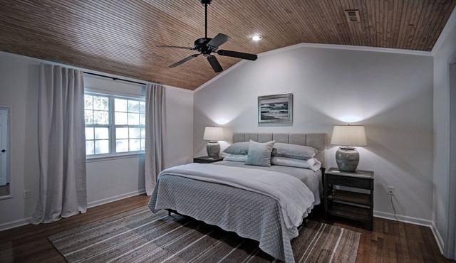 Serene Home in Fondren Location Near Hospitals