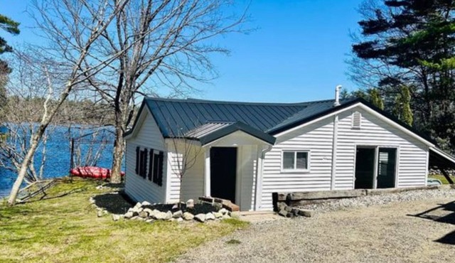 Serene homes in Lyman perfect for friends or family getaways