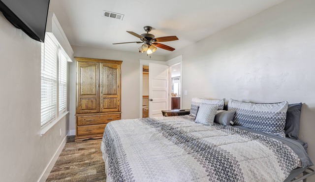 Serene Hughson Vacation Rental w/Shared Pool