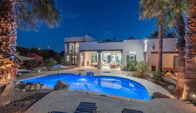Serene in Scottsdale-5BR w/Pool, Hot Tub + Gym