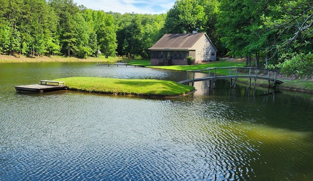 Serene Lake Cabin on private lake situated on 46 acres