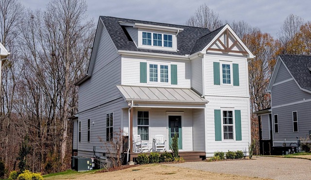 Serene Lake House plus Golf Cart, Access to Tim's Ford LakeBlue Gill Marina
