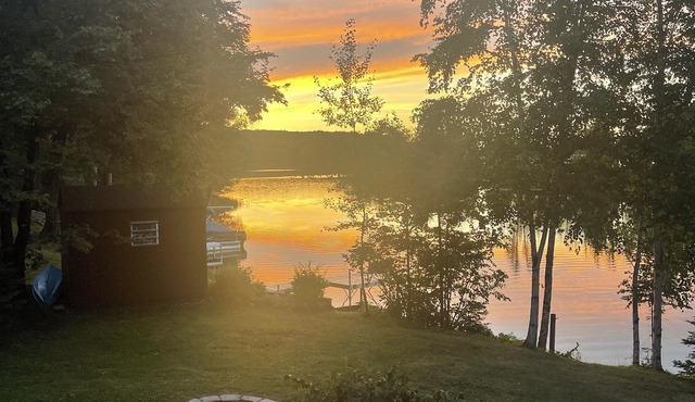 Serene Lake House