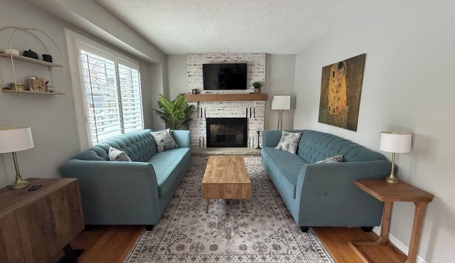 Serene Lake Ontario Retreat Entire Home Near Trails & Beach.