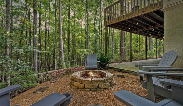 Serene Lakefront Home: Private Dock, Expansive Decks, Game Room & Nature Views