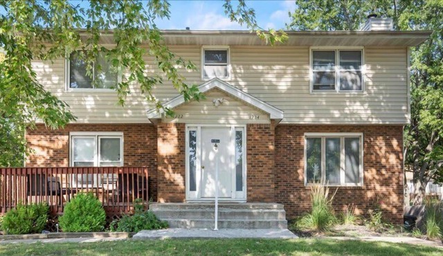 Serene Large Duplex in West Des Moines