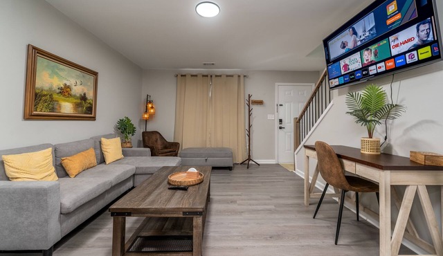 Serene Oakwood Townhouse