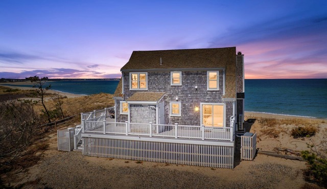 Serene Oceanfront Getaway w/Stunning Views