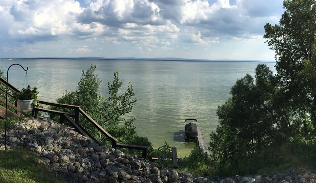 Serene Oneida Lake Lakefront Property: Minutes from Sylvan Beach!