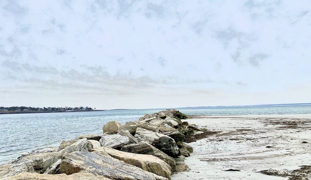 Serene Pine Point Escape — 1 Block to Beach, Marsh Views & Portland